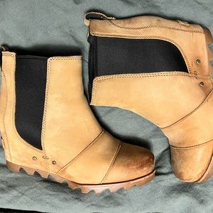 Women’s Joan of arctic Chelsea wedge